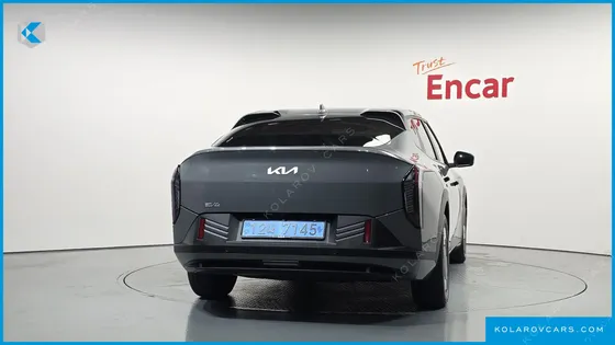 KIA EV4 STANDARD 2WD