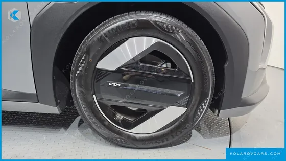 KIA EV4 STANDARD 2WD