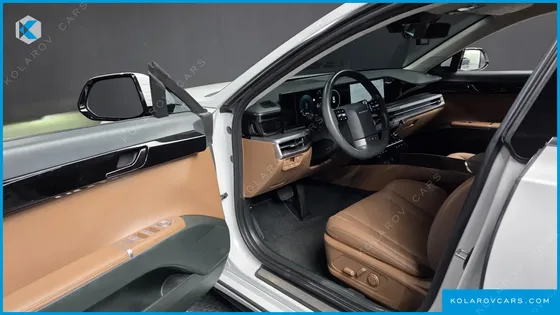 HYUNDAI GRANDEUR PREMIUM