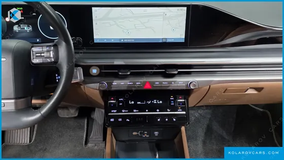 HYUNDAI GRANDEUR PREMIUM