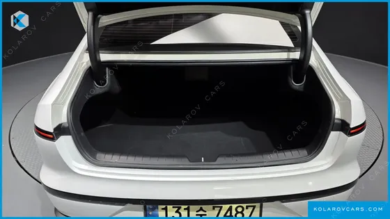 HYUNDAI GRANDEUR PREMIUM