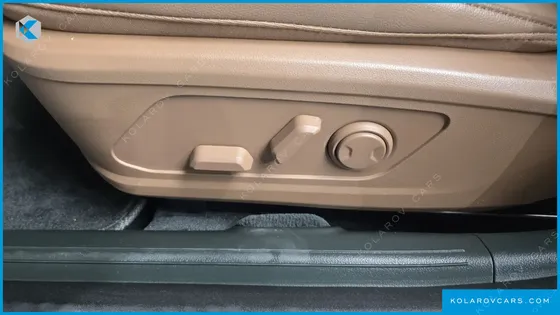 HYUNDAI GRANDEUR PREMIUM