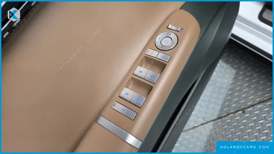 HYUNDAI GRANDEUR PREMIUM