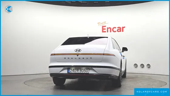 HYUNDAI GRANDEUR CALLIGRAPHY