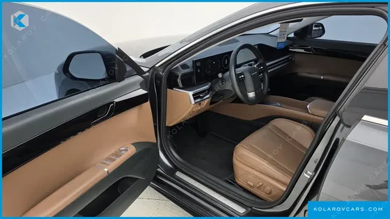 HYUNDAI GRANDEUR PREMIUM