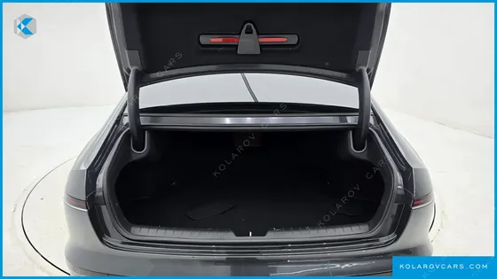 HYUNDAI GRANDEUR PREMIUM