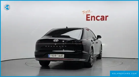 HYUNDAI GRANDEUR PREMIUM