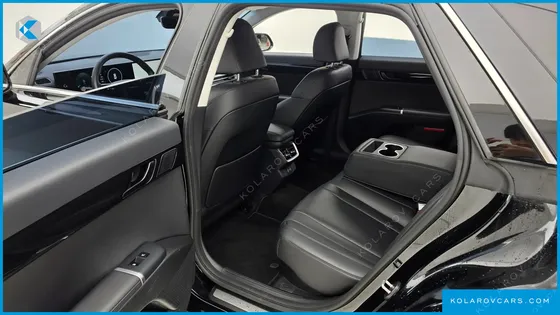 HYUNDAI GRANDEUR PREMIUM