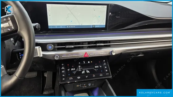 HYUNDAI GRANDEUR PREMIUM
