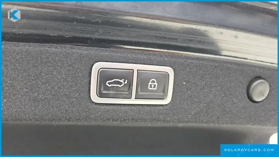 HYUNDAI GRANDEUR PREMIUM