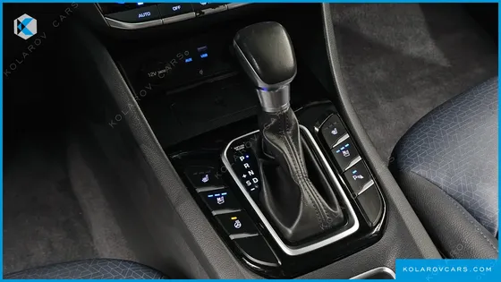 HYUNDAI IONIQ Q