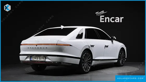 HYUNDAI GRANDEUR CALLIGRAPHY