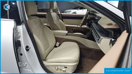 HYUNDAI GRANDEUR CALLIGRAPHY