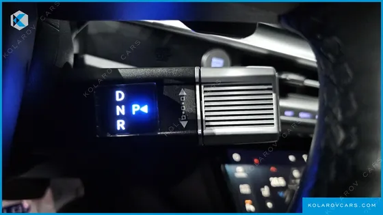 HYUNDAI GRANDEUR PREMIUM
