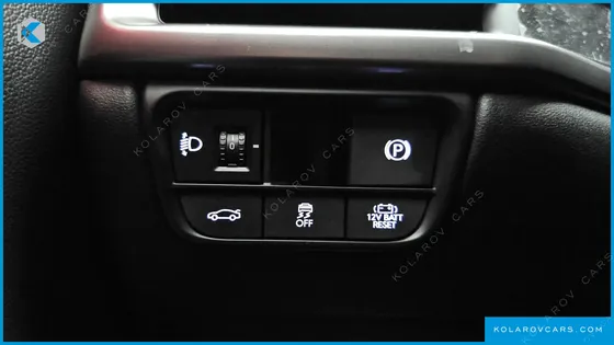 HYUNDAI GRANDEUR PREMIUM