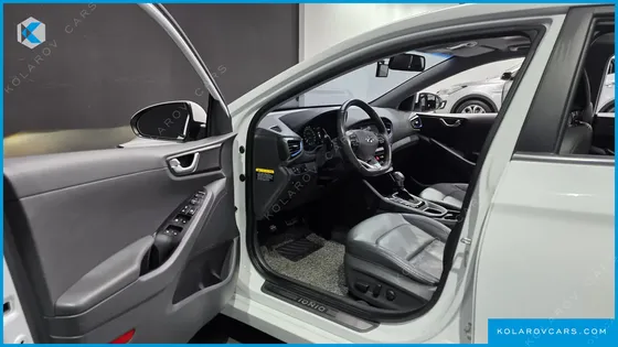 HYUNDAI IONIQ Q