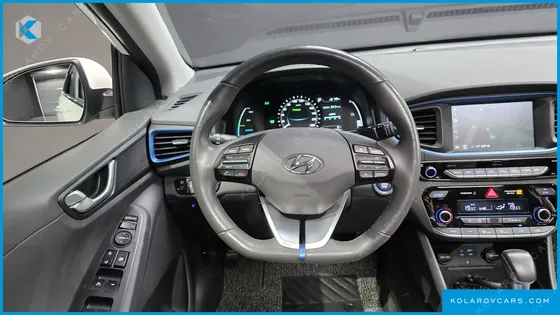 HYUNDAI IONIQ Q