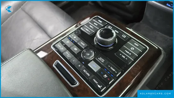 HYUNDAI EQUUS VS500