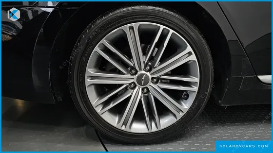 HYUNDAI EQUUS VS500
