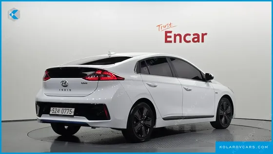 HYUNDAI IONIQ Q