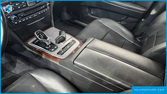 HYUNDAI EQUUS VS380