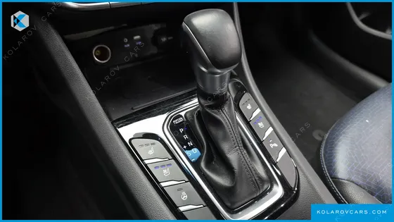 HYUNDAI IONIQ Q