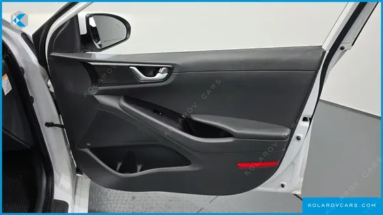 HYUNDAI IONIQ Q