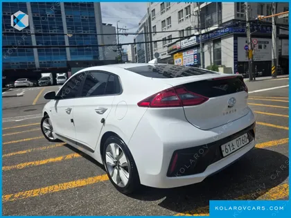HYUNDAI IONIQ Q