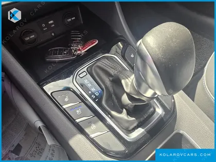 HYUNDAI IONIQ Q