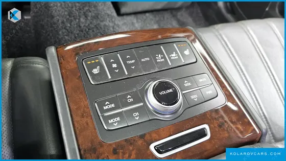 HYUNDAI EQUUS VS380