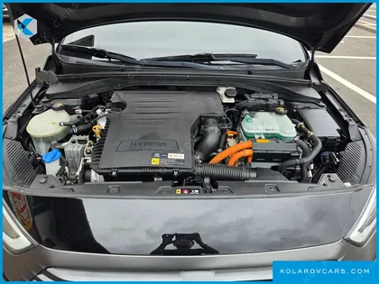 HYUNDAI IONIQ Q