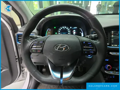 HYUNDAI IONIQ Q