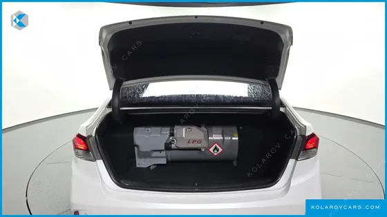 HYUNDAI SONATA LPI STYLE