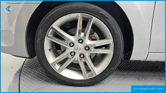 HYUNDAI I30 1.6 VGT LUXURY