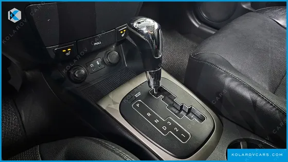 HYUNDAI I30 1.6 VGT LUXURY