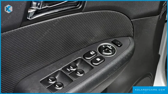 HYUNDAI I30 1.6 VGT LUXURY