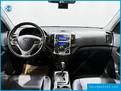 HYUNDAI I30 1.6 VVT LUXURY