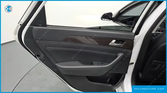 HYUNDAI SONATA LPI MODERN(DISABLED PERSON)