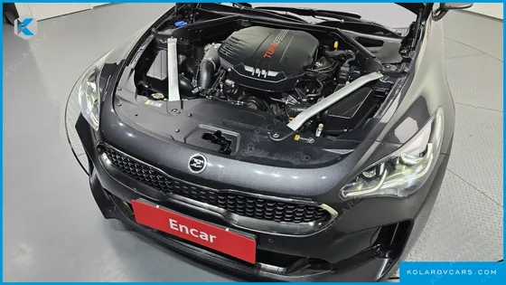 KIA STINGER 3.3 TURBO 2WD
