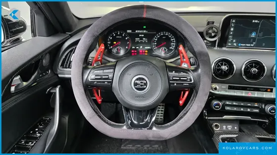 KIA STINGER 3.3 TURBO 2WD