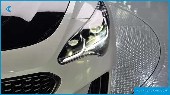 KIA STINGER 3.3 TURBO 2WD