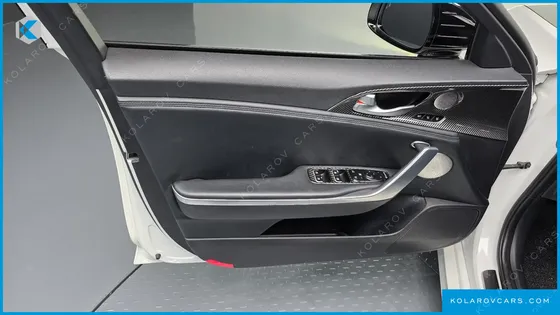 KIA STINGER 3.3 TURBO 2WD