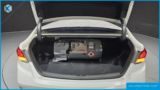 HYUNDAI SONATA LPI STYLE