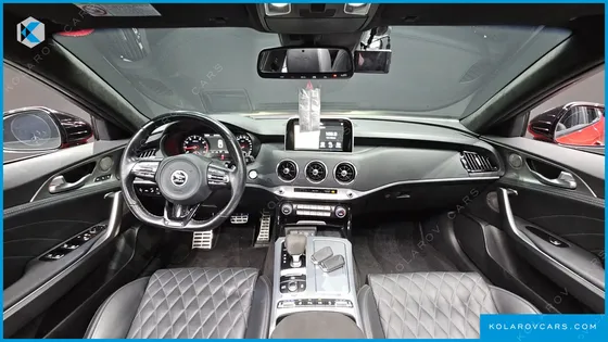 KIA STINGER 2.0 TURBO 2WD