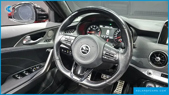 KIA STINGER 2.0 TURBO 2WD