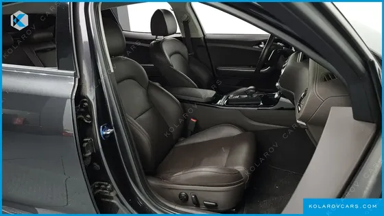 KIA STINGER 2.2 DIESEL 2WD