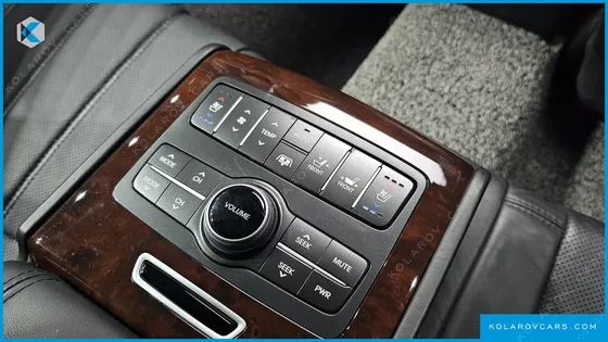 HYUNDAI EQUUS VS380