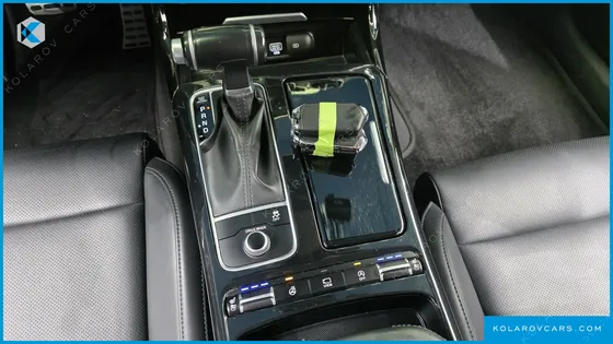 KIA STINGER 2.0 TURBO AWD