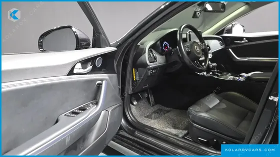 KIA STINGER 2.0 TURBO AWD