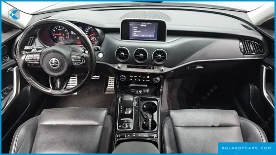 KIA STINGER 2.0 TURBO 2WD
